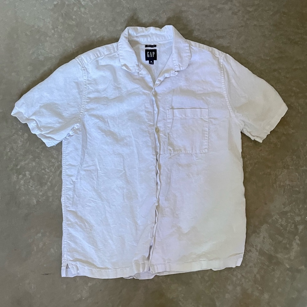 GAP White Linen Short Sleeve Button-Up Shirt